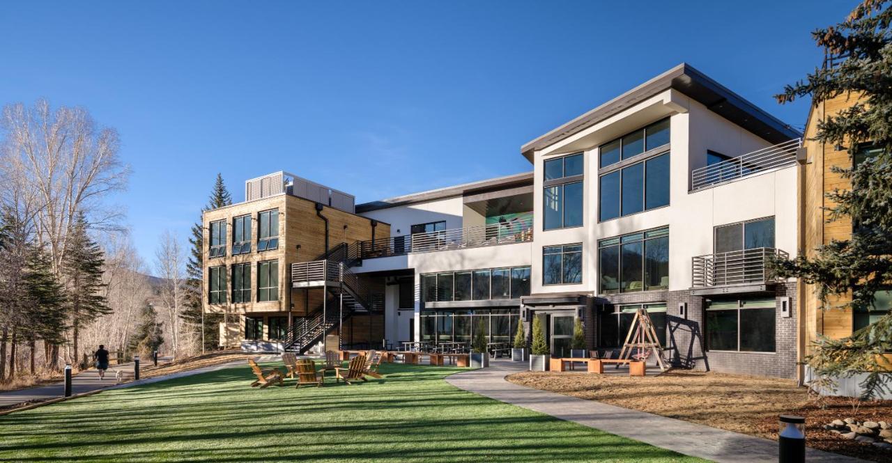 Hotel The Block & Commons