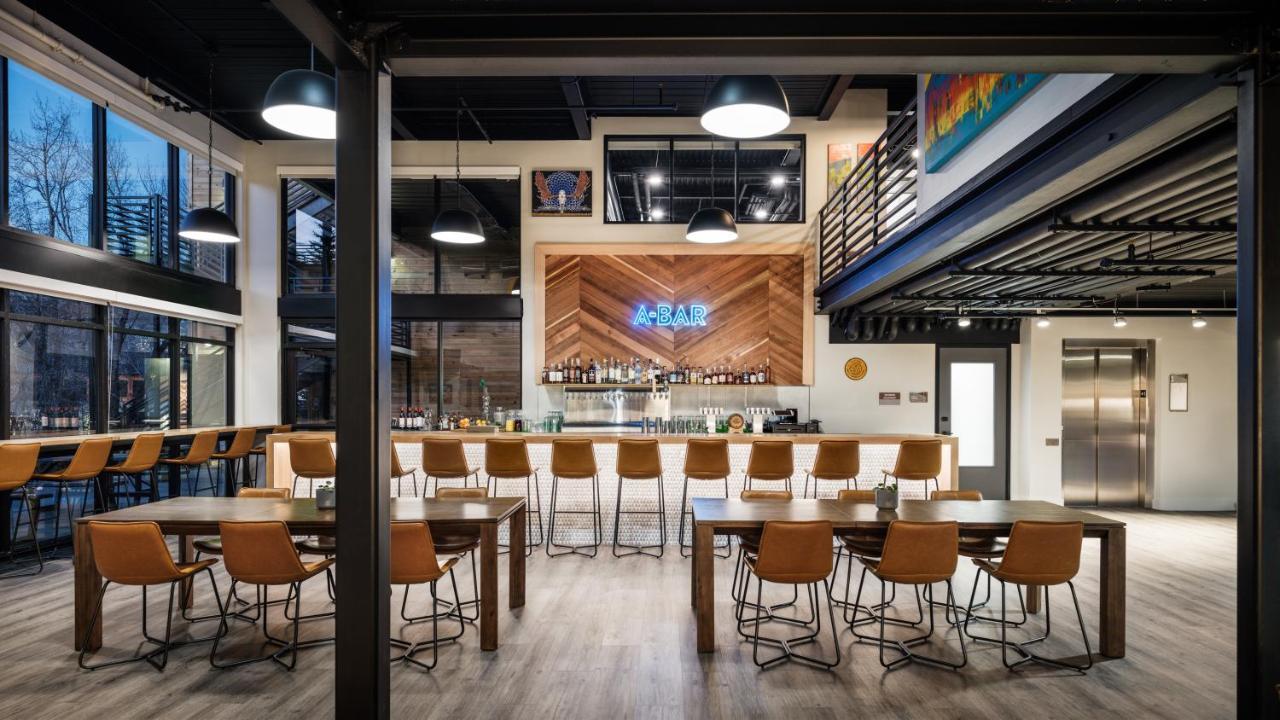 The Block & Commons Hotel 3*
